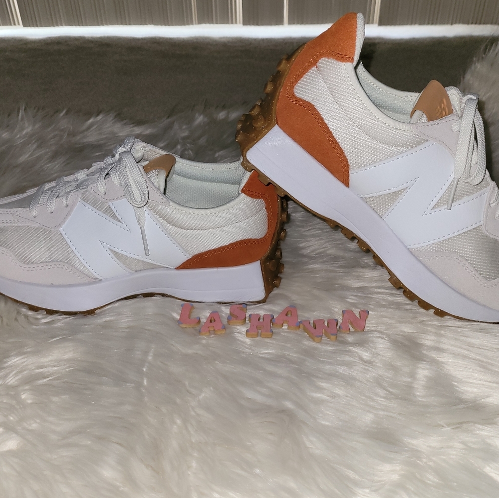 *NIB* New Balance 327 - Rust & Sea Salt